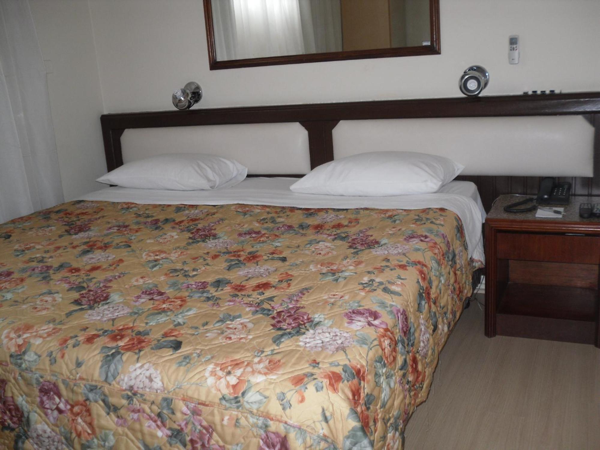 Cha Prime Curitiba Hotel Room photo